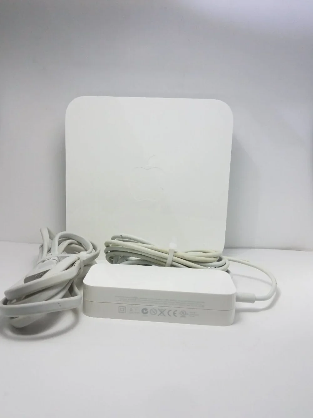AirPort Extreme 802.11n (4th Generation) used